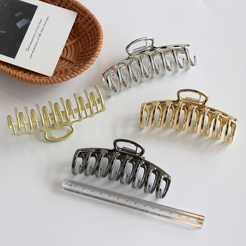 Grande pince à cheveux en méta - Hair Clip Claw Large avis et prix